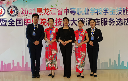 弦歌不輟勤耕耘 德技并修育匠才——記黑龍江省牡丹江市職業(yè)教育中心學(xué)校教師王丹鳳