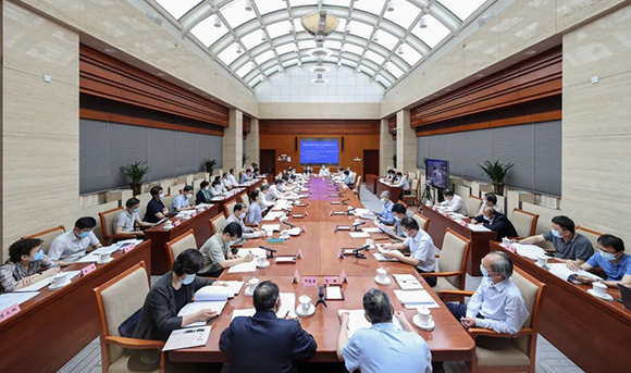 教育部黨組傳達(dá)學(xué)習(xí)習(xí)近平總書記在中共中央政治局第五次集體學(xué)習(xí)時(shí)的重要講話精神