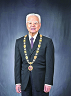 高銘暄：銘鼎法壇 暄煦杏林