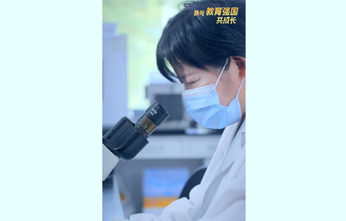 20多年，這位大學教授堅持做好這件“小事”