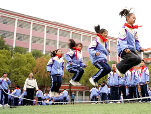 開展基礎(chǔ)教育規(guī)范管理年行動 擴優(yōu)提質(zhì)更好滿足人民群眾“上好學(xué)”美好愿望