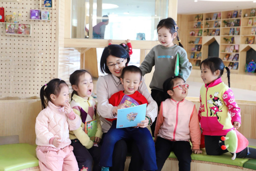 她深耕幼教31年，用“綠色教育”點(diǎn)亮無(wú)數(shù)童年