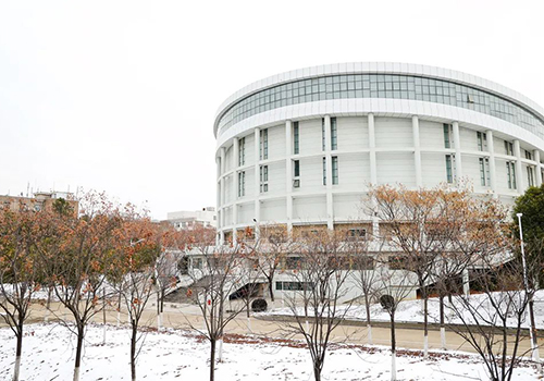 中南財(cái)經(jīng)政法大學(xué)