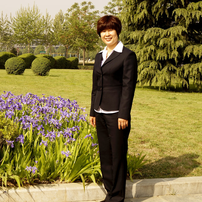 熊愛(ài)珍：傾心職教德為重  樹(shù)人成才勤耕耘