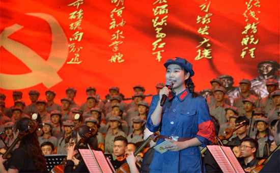 中國青年報：3800多萬高校學子“花樣”告白“我愛你，我的祖國”